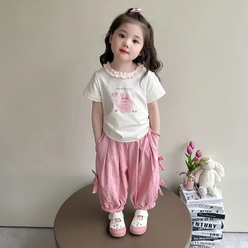 

Летние модные детские милые футболки с короткими рукавами для девочек с милыми героями мультфильмов + розовые штаны с милым бантом, костюмы из 2 предметов, модная одежда для вечеринок