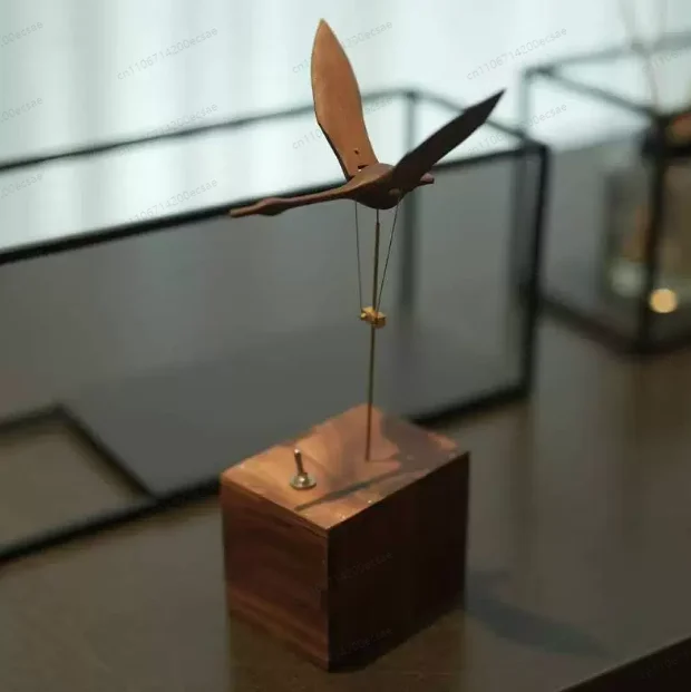 Flying swan, solid wood handmade creative smart tabletop ornament birthday gift toy