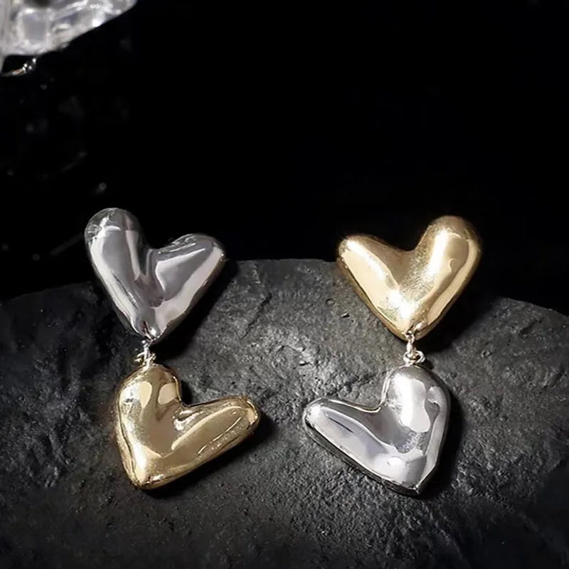 2024 New Fashion Punk Gold Sliver Color Heart Earring For Women Irregular Wing Asymmetry Metal Drop Earring Party Jewelry Gift