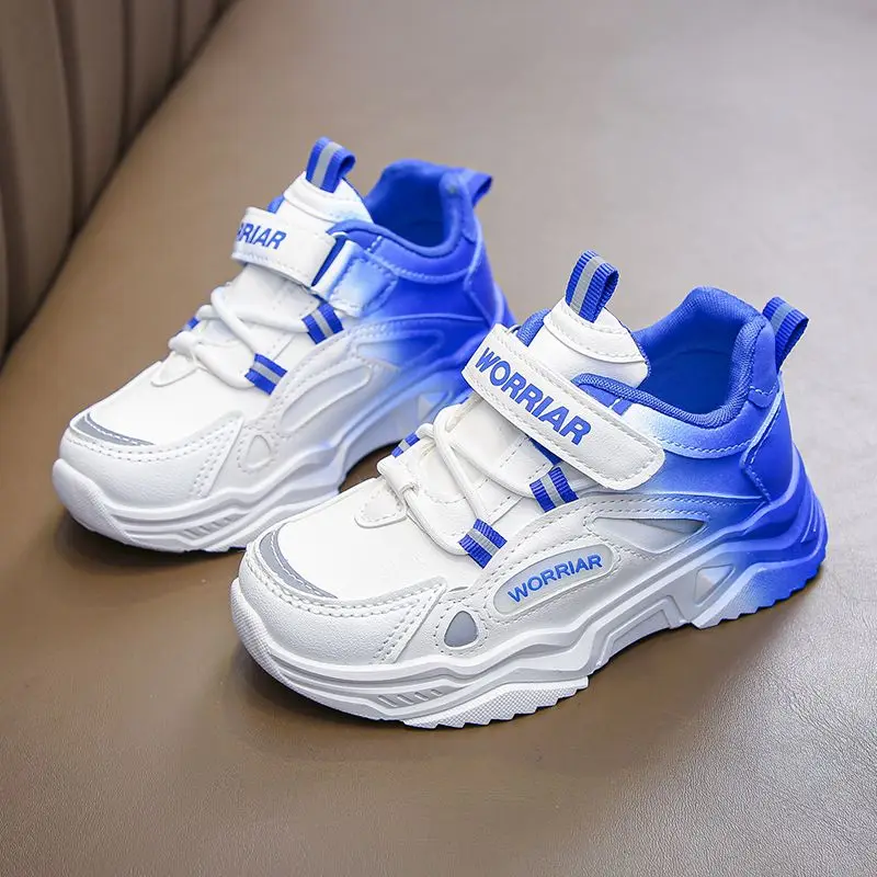 

Детская спортивная обувь, весна-осень 2026, кроссовки из градиентной кожи для мальчиков и девочек, прочные кроссовки для бега на мягкой подошве, массивный стиль