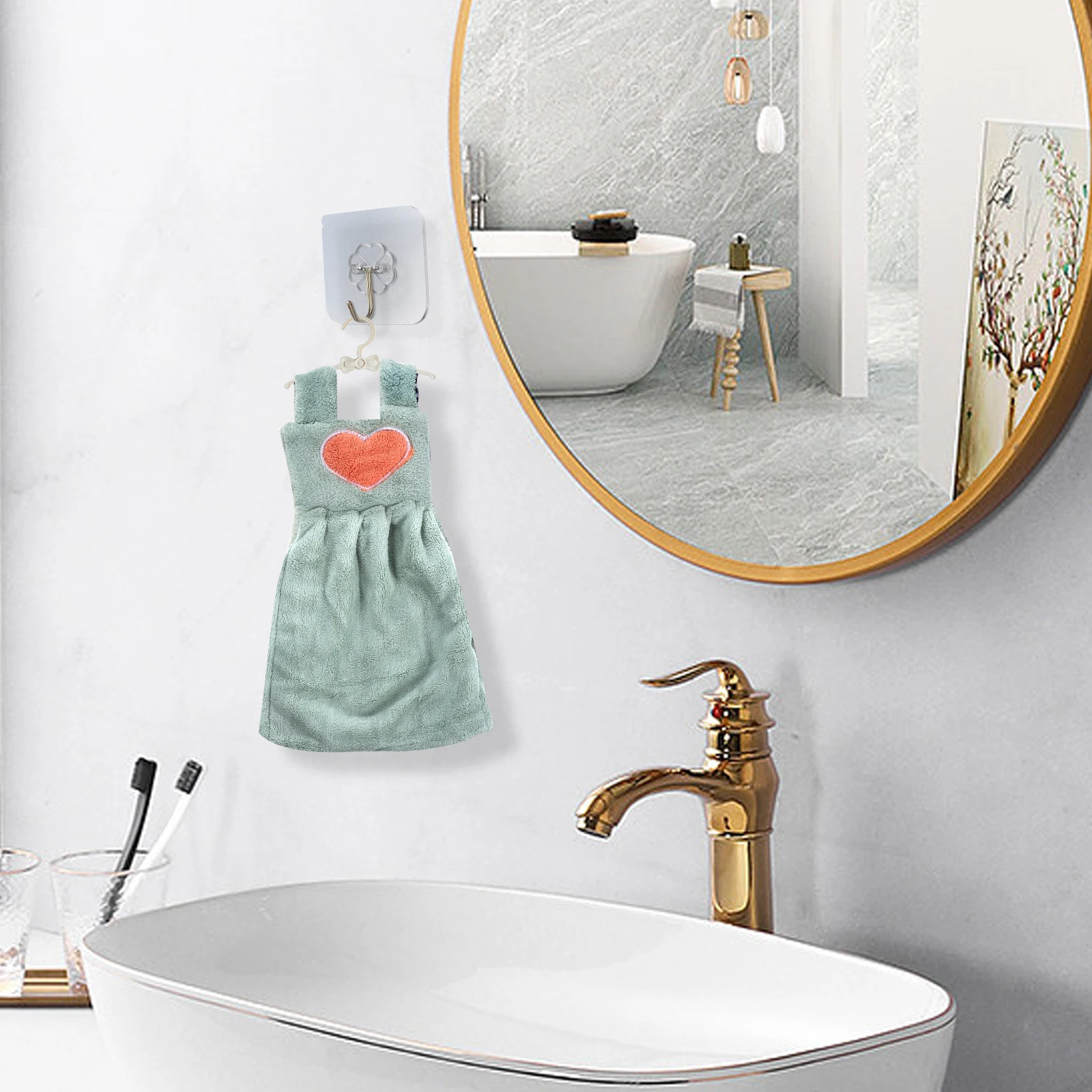 

1pcs Coral Fleece Hand Towel Cartoon Animal Bath Towels Cute Dress Pattern Water Absorption Bathroom Kitchen Multi Functional