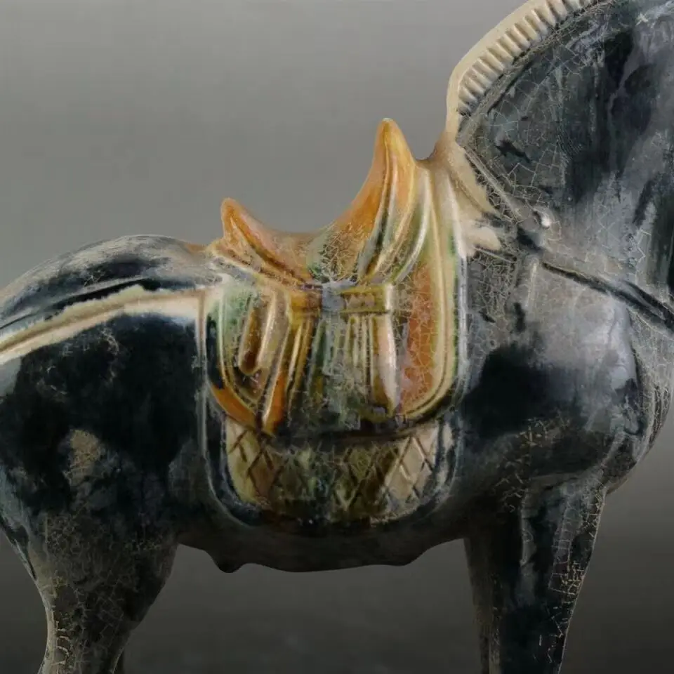Tri-colored horses in the Tang Dynasty of China War horse 20cm Antique home desktop retro decoration