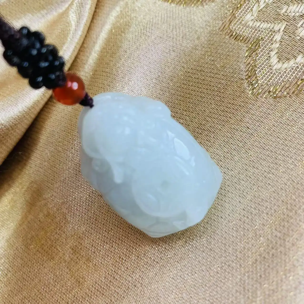 

Натуральный нефрит Светлый большой трехмерный кулон в виде черепахи-дракона на удачу