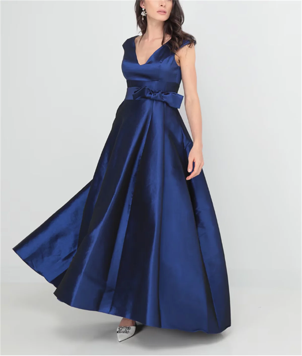 Blue Elegant Evening Dress Wedding Guest Formal V Neck  Sleeveless Court Train Satin with Pleats Sequin Robes De Soirée 2024 Hot