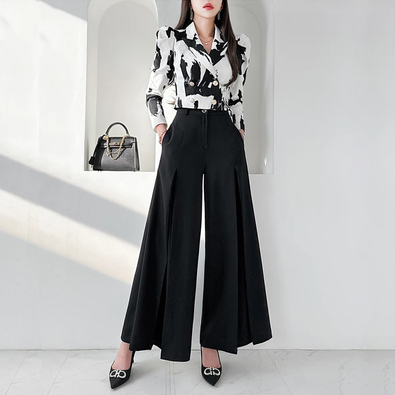 

Элегантный женский костюм в корейском стиле: пиджак и брюки с широкими штанинами на высокой талии, с цветочным принтом, приталенный, модный комплект