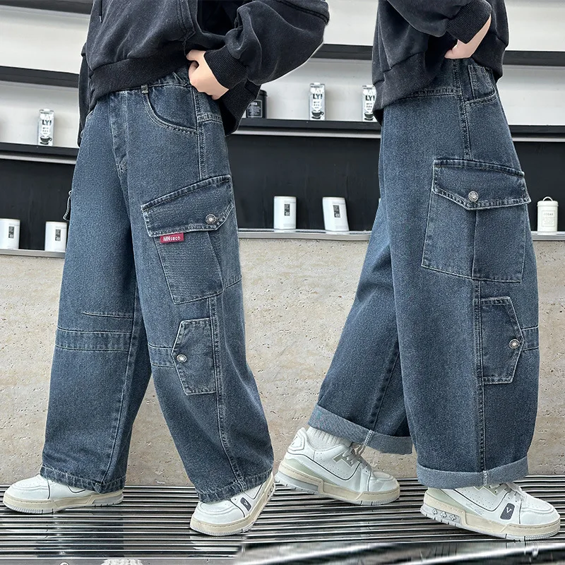 

Прямые джинсы-карго для мальчиков-подростков в стиле ретро, новые весенне-осенние детские джинсовые длинные брюки с широкими штанинами для детей, свободные брюки с карманами