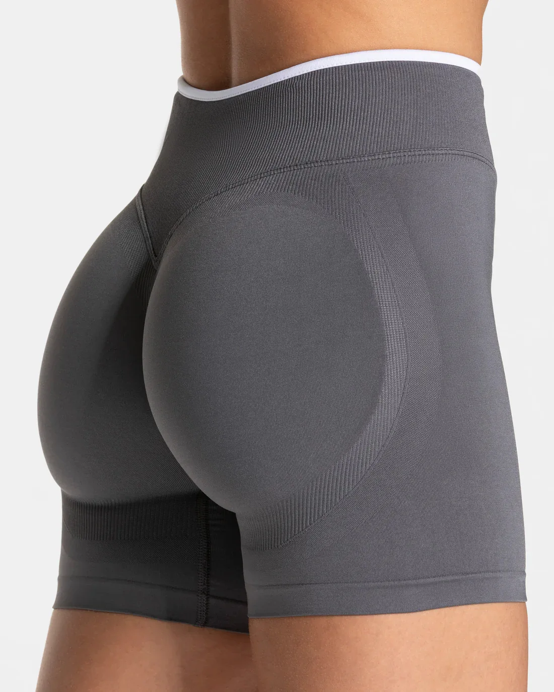 Nahtlose weiße Yogashorts mit Farbblock-Design für Damen, hohe Taille, Po-Lifting-Effekt, Workout-Gym-Shorts, Laufshorts, Leggings zum Einzeltragen – Detail 16