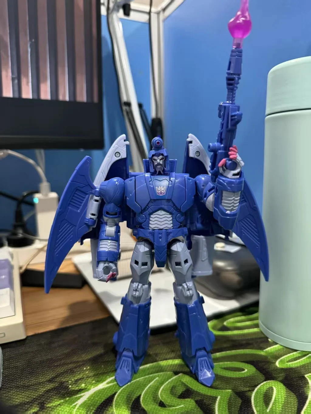 

Фигурка-модель робота Transformers SS-86 Scourge, игрушка, подарок на день рождения для детей, промо-товар для студий, новое поступление