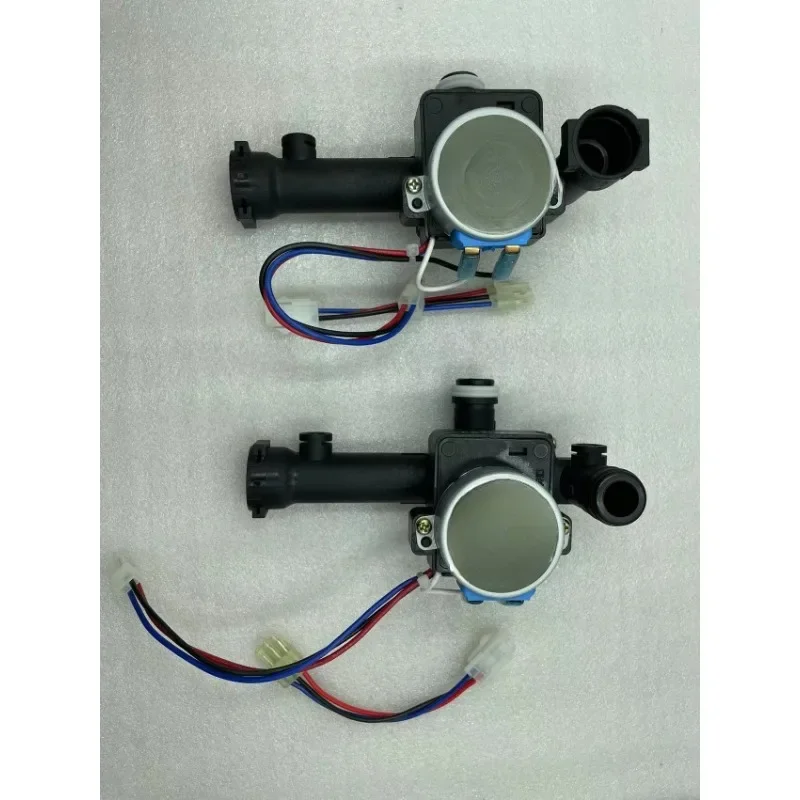 

Suitable for Dacheng, Baowei wall-hung boiler three-way valve, three-way valve, three-way. Brand new.