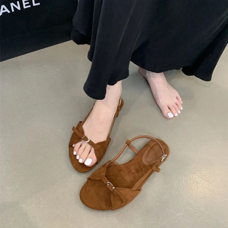 Low Sandals Woman Leather Low-heeled Slides Rubber PU Sewing Hoof Heels Fabric Low Sandals Woman Leather Low-heeled PU Fabric Ho