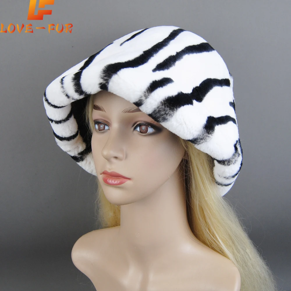 Winter New Russian Outdoor Fur Black and white Bomber Hats Luxury Women Natural Real Rex Rabbit Fur Hat Beanies Lady Warm Cap