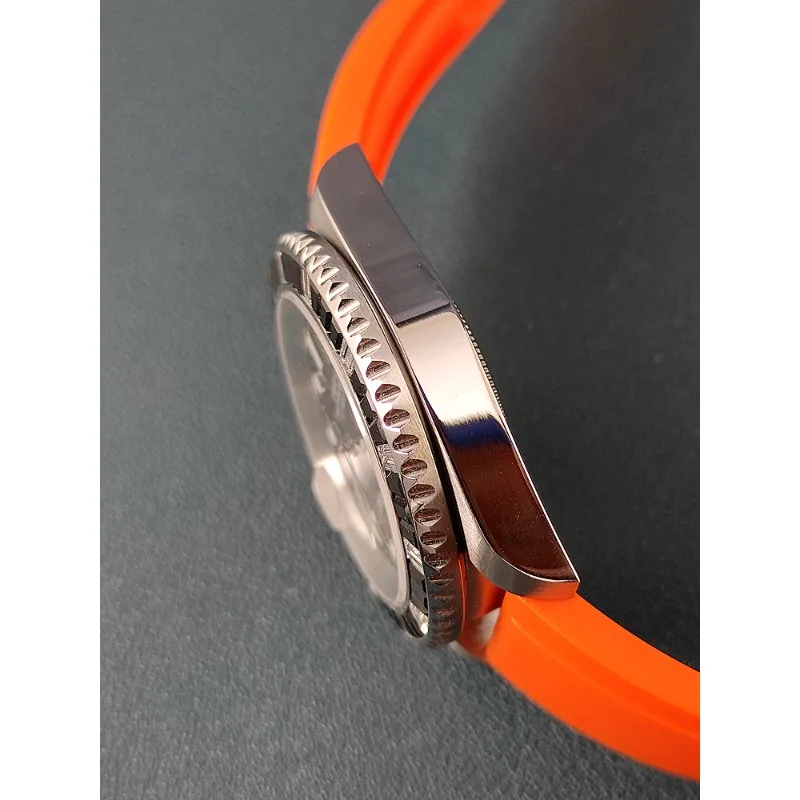 ساعة ميكانيكية أوتوماتيكية لحركة Meiyoda 8215 العصرية للرجال والأعمال حزام فولاذي مضيء قوي رياضي مقاوم للماء