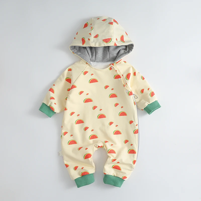 

New 2025 Autumn Outfit Baby Rer Clothes Korean Sle Small Baby Outgoing Clothes Spring Autumn Faionable Holding Clothes