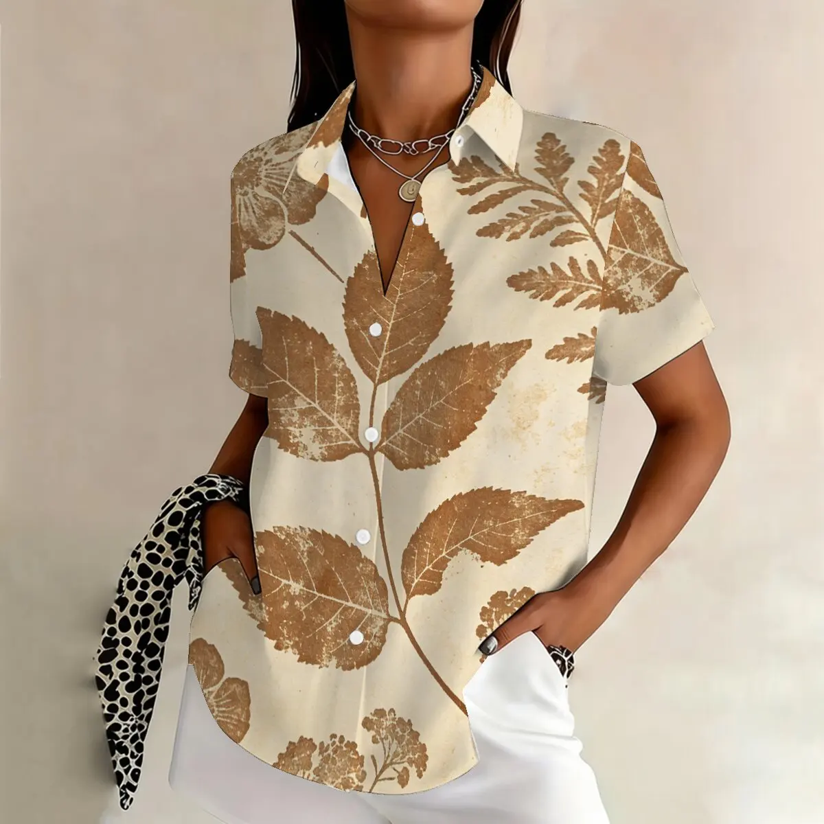

Женская летняя рубашка больших размеров с отложным воротником и винтажным принтом в виде листьев, художественная и эстетичная, идеально подходит для прогулок, встреч и поездок на работу.