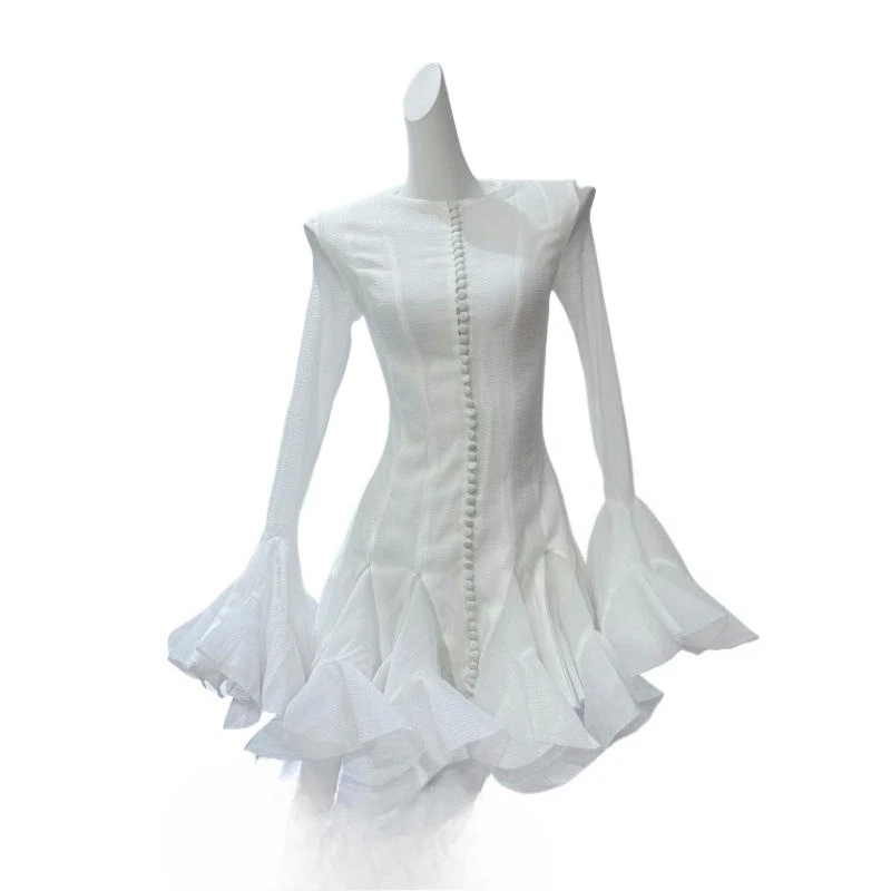 

Niche Chic Buttons Short Blossom Dress With Long Ruffles Sleeves