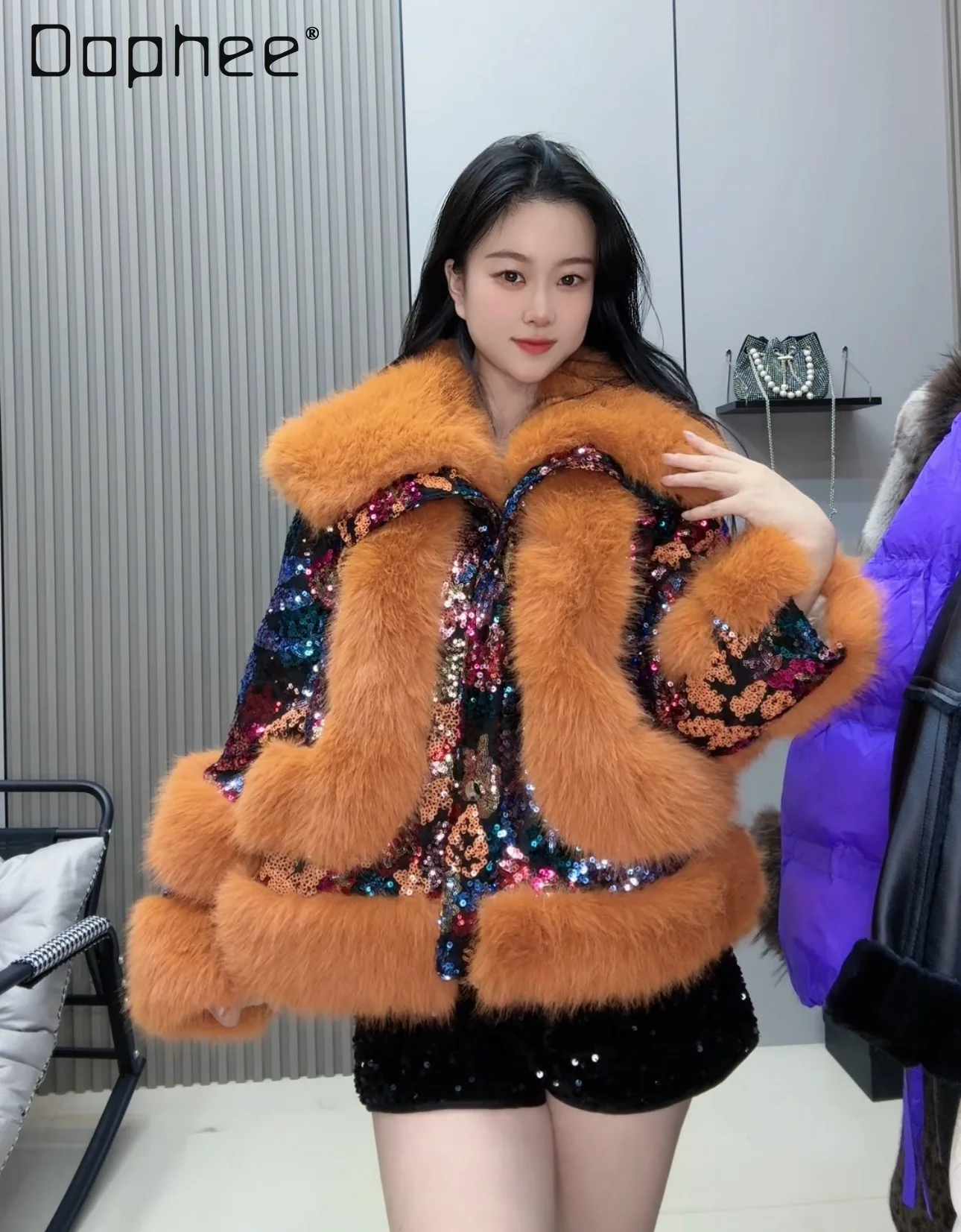 

2025 New Faux Fox Fur Fashion Coat Heavy Craft Sweet Sequin Thickened Jacket for Women Elegant Pink Winter Coat Women