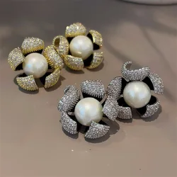 Women Zircon Petal Pearl Earrings S925 Silver Needle Fashionable 2024