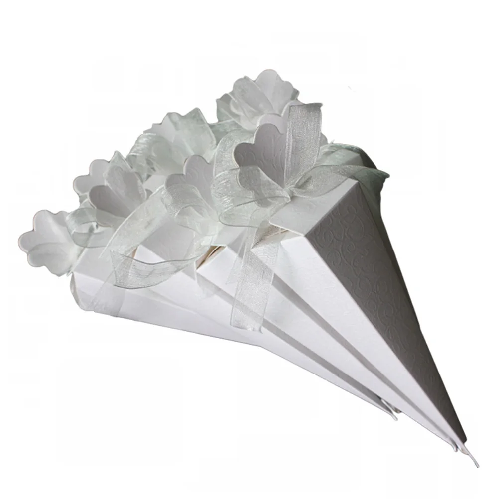 

50pcs Cone Wedding Candy Premium Wedding Gift Box Paper Party Favor Treat Candy Gift Boxes Boxes Small Gifts Packaging