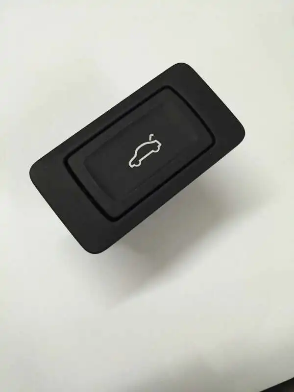 

Push Button For Electric Trunk Lid Lock For Audi Q5