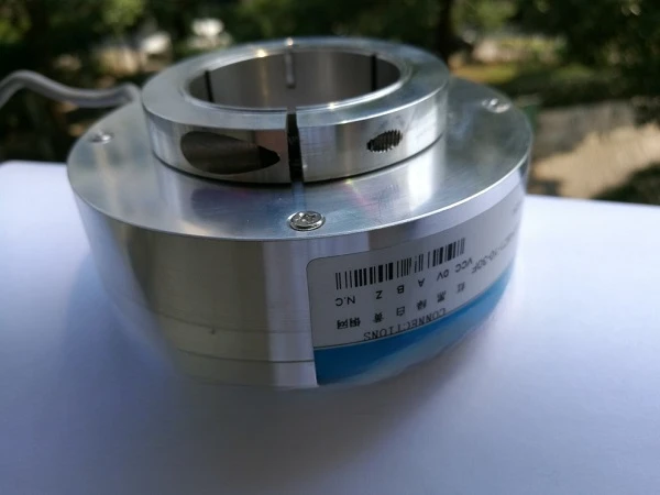 Waterproof hollow through hole elevator rotary encoder ZKT8030 photoelectric code disk 1024, 1200 lines anti-interference