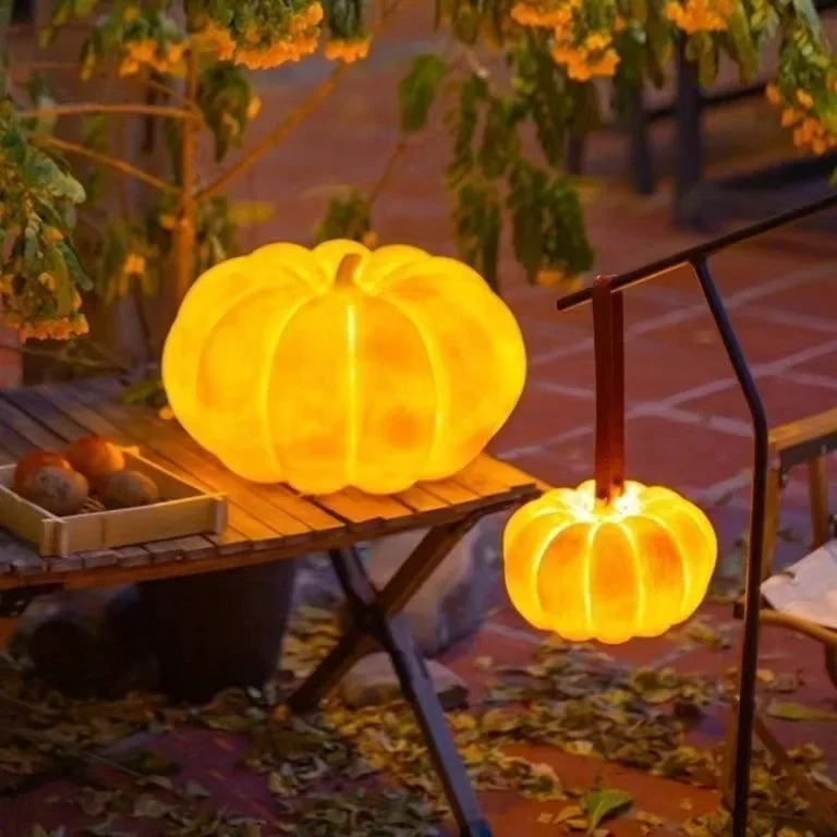 Кемпинговый светильник на солнечной батарее