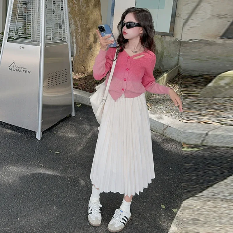 

Girls' autumn clothing gradual change sweater Long Skirt Set 2025 new Korean girls fashionable personality dress two-piece set