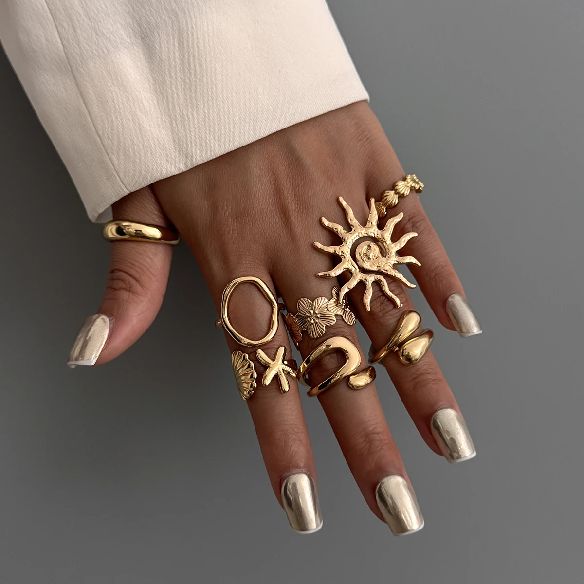KunJoe 8 Pcs/Set Creative Flower Sun Open Rings for Women Ocean Style Golden Starfish Scallop Adjustable Ring Lady Jewelry Gift