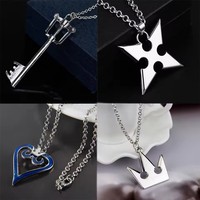 Fashion Jewelry Kingdom Hearts Sora Crown Choker Necklace Handmade Keychain Costume Key Charm Pendant Chain Adornment Props