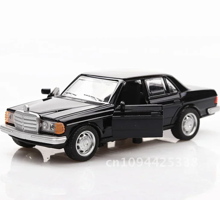 1/36 E-Class W123 คลาสสิกรถ Retro รถยนต์ดึงกลับรุ่น 2 ประตูเปิดจําลองของเล่นเด็กพร้อมกล่องต้นฉบับ