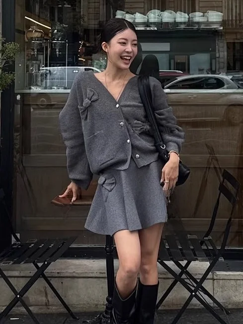 

Женский вязаный кардиган Luy Sweet Lazy с V-образным вырезом, свободного кроя, на осень-зиму, модный, 2 цвета