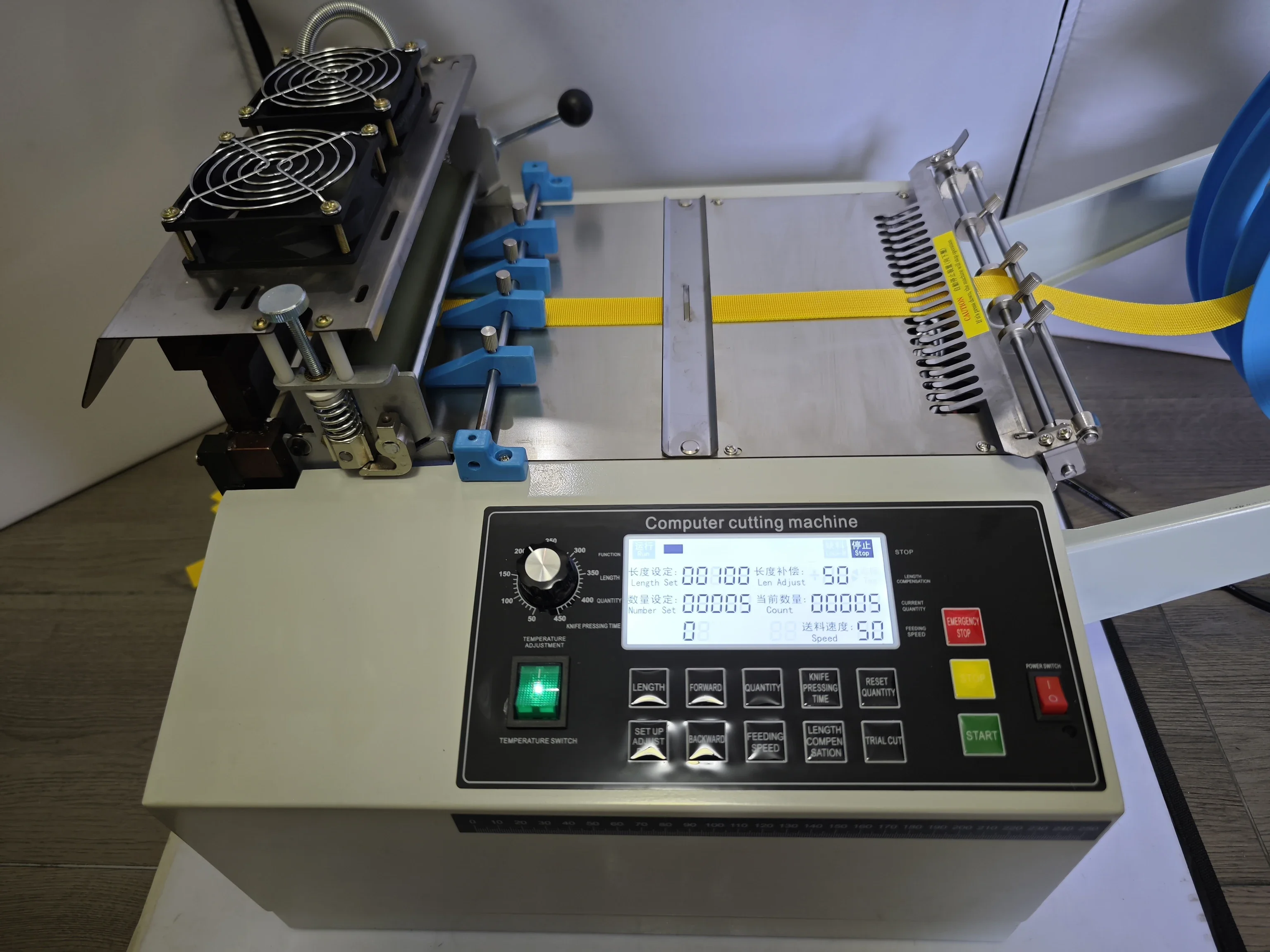 220T computer automatic hot and cold Cloth belt cutting machine, magic adhesive tape zipper webbing elastic belt cutter