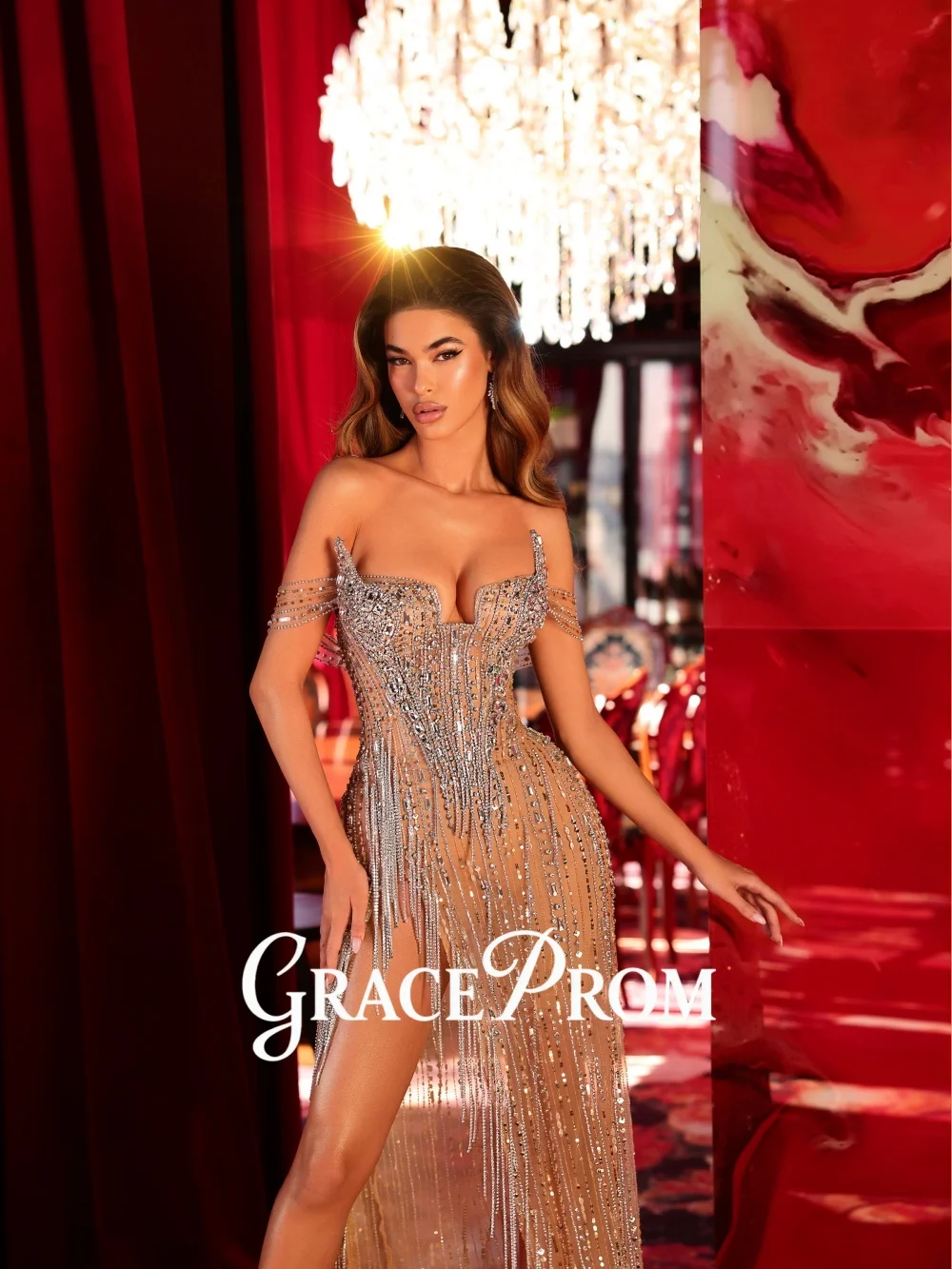 

GraceProm Seductive High-Slit Evening Dress 2026 Glittering Beaded Carpet Gown Stylish Sheath Floor-Length Party Gown