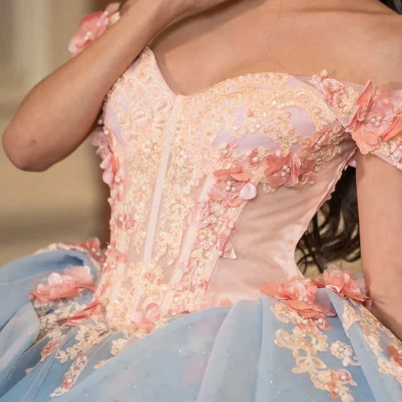 Vestidos de quinceañera azul cielo brillante personalizados, apliques con hombros descubiertos, cola larga de encaje, Vestido de flores 3D, 15 quinceañeras