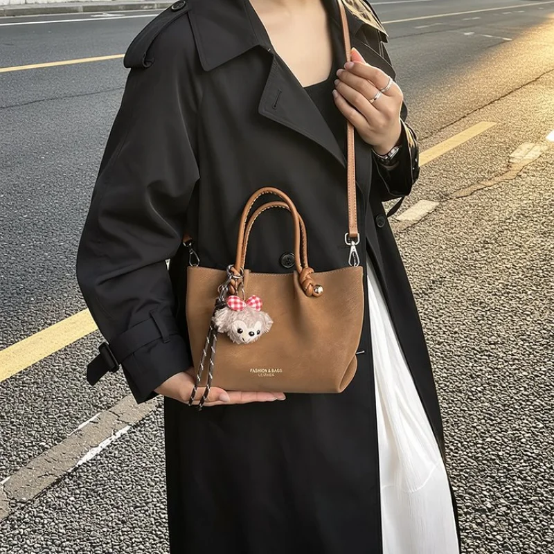 

Luxury Women's Simple Vintage Leather Handbag Trendy Commuter Classic Elegant Ladies Casual Fashionable Crossbody Bag