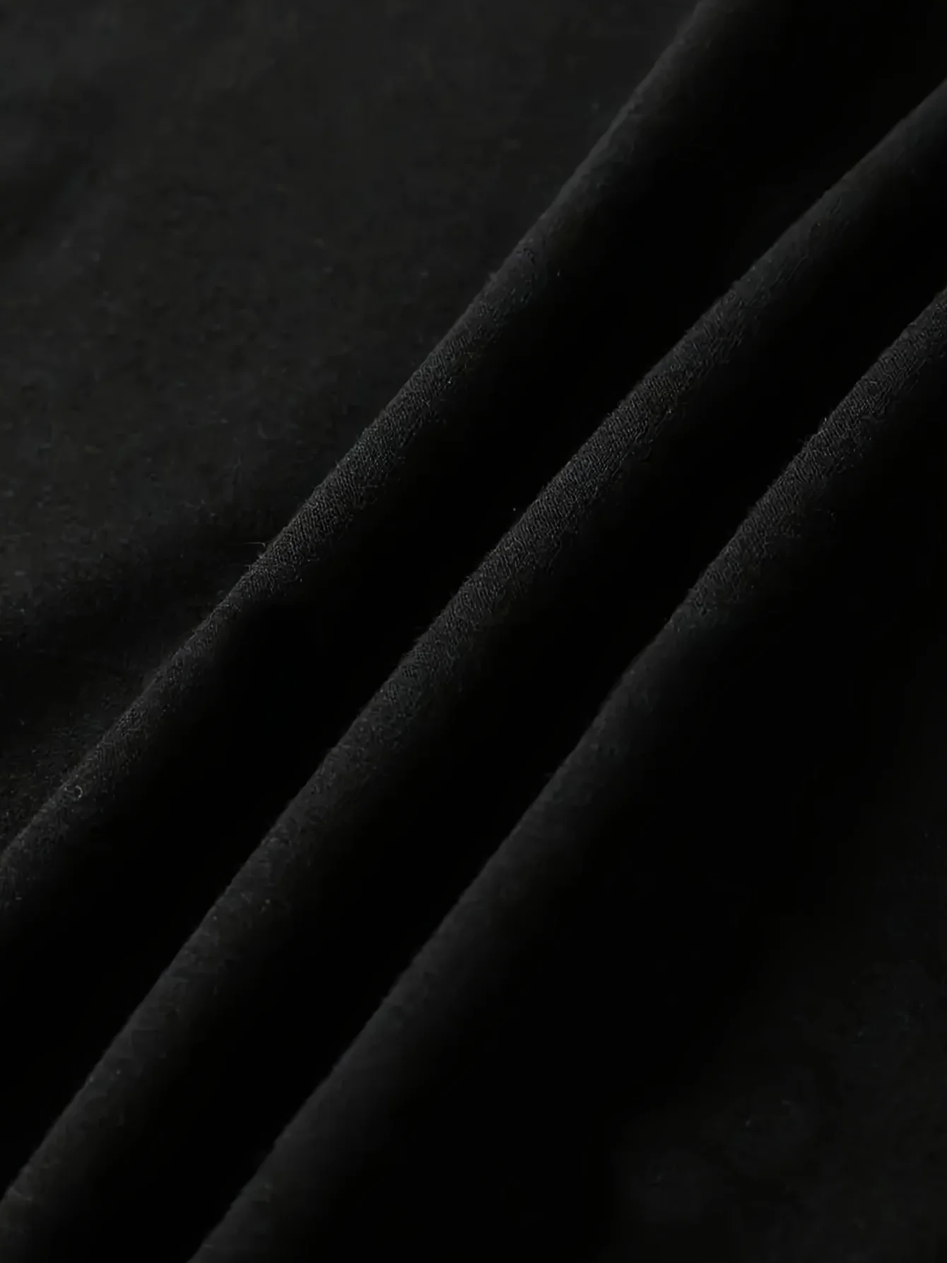 تي شيرت قصير الأكمام مطبوع عليه حروف على شكل قلب وأكمام قصيرة ورقبة دائرية كاجوال لملابس الربيع والصيف النسائية