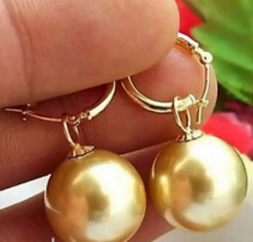 

Beaufort 14mm Tahitian Gold South Sea Shell Pearl Dangle Earring