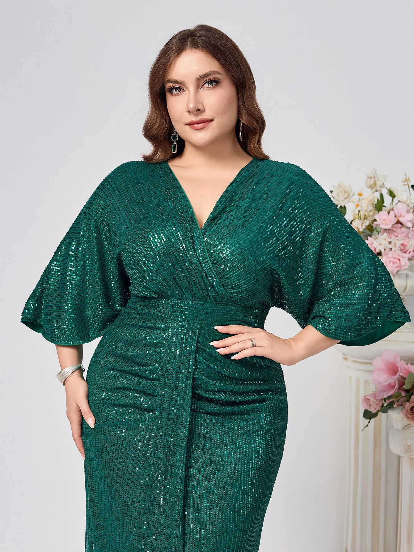 Robe à paillettes vintage pour femmes, grande taille, col en V, volants, manches courtes, plis crayon, coupe couvertes, mode, robe de cocktail, robe de banquet élégante