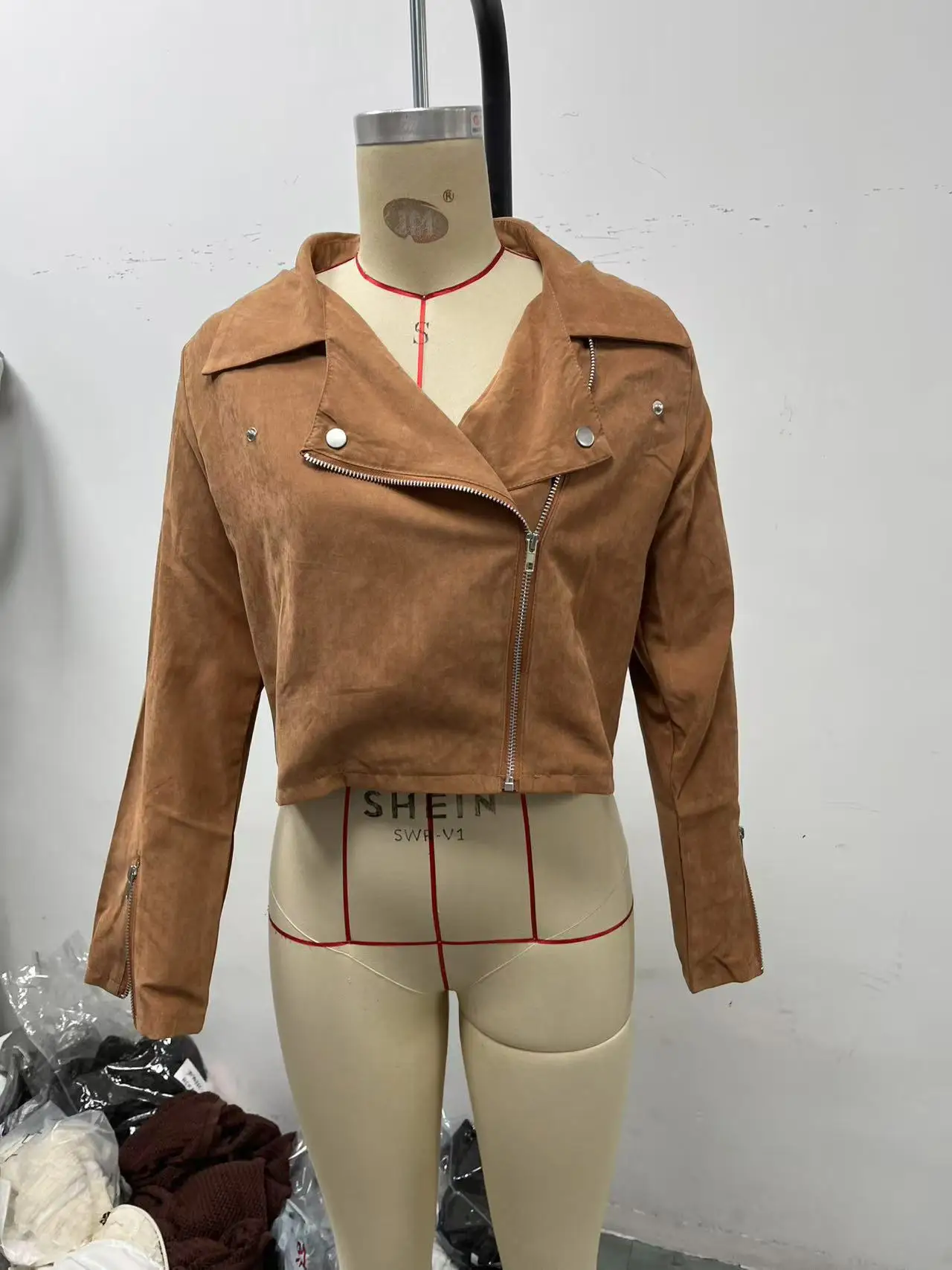 

Женская куртка на молнии с лацканами и пуговицами, мотоциклетная куртка, кожаная куртка, ветрозащитная уличная байкерская куртка, кардиган