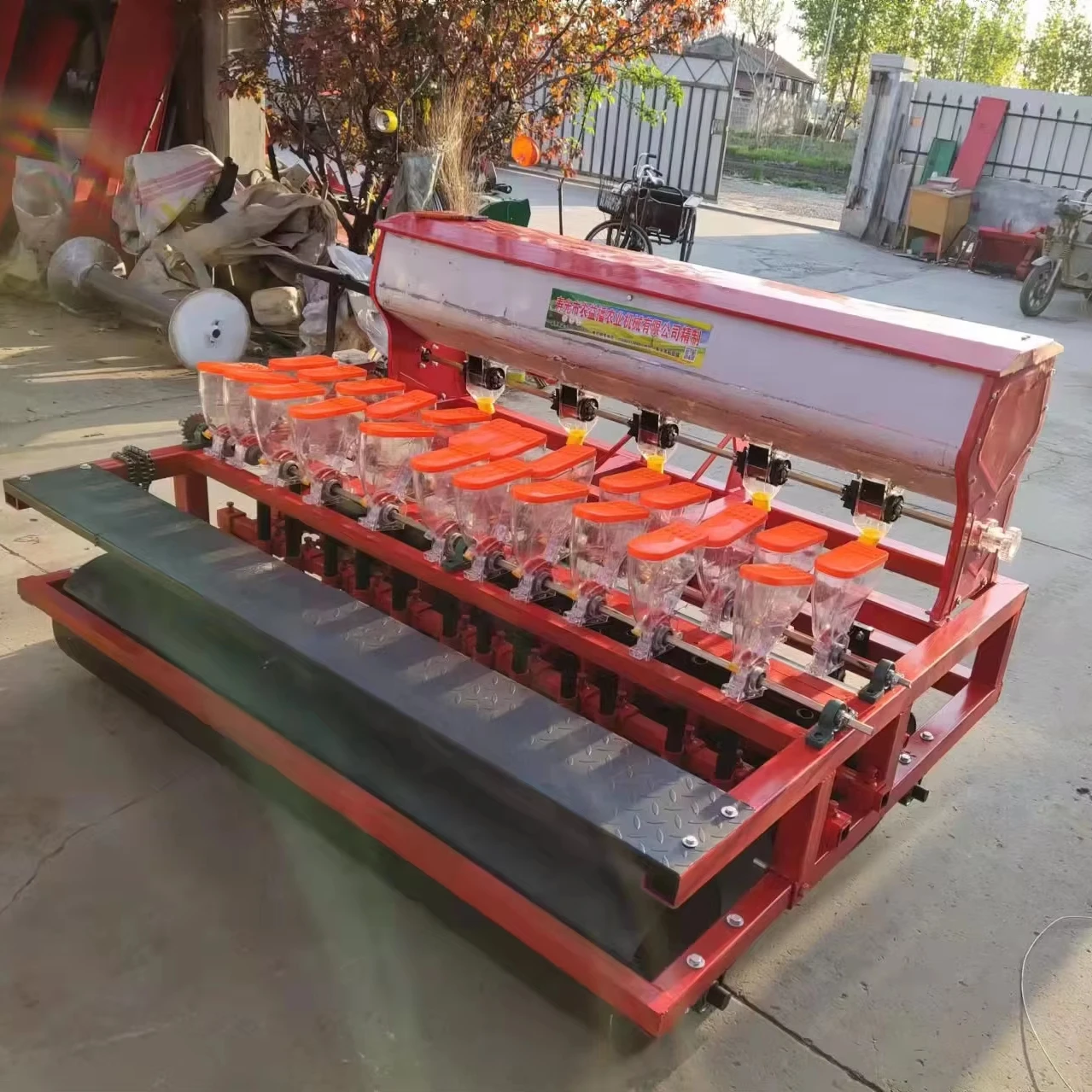 

Tractor Attached Vegetable/onion/carrot Seeder Machine Seeder Planter