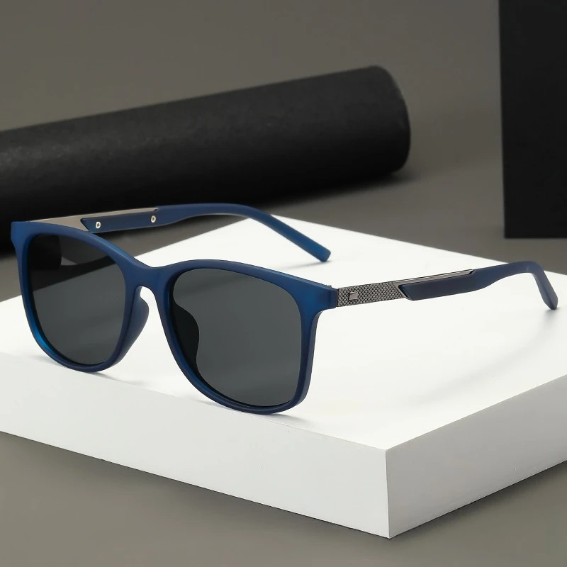 

Luxury Polarized Sunglasses Men Vintage Driving UV Protection Premium Frame High Quality Retro Adventure Eyewear