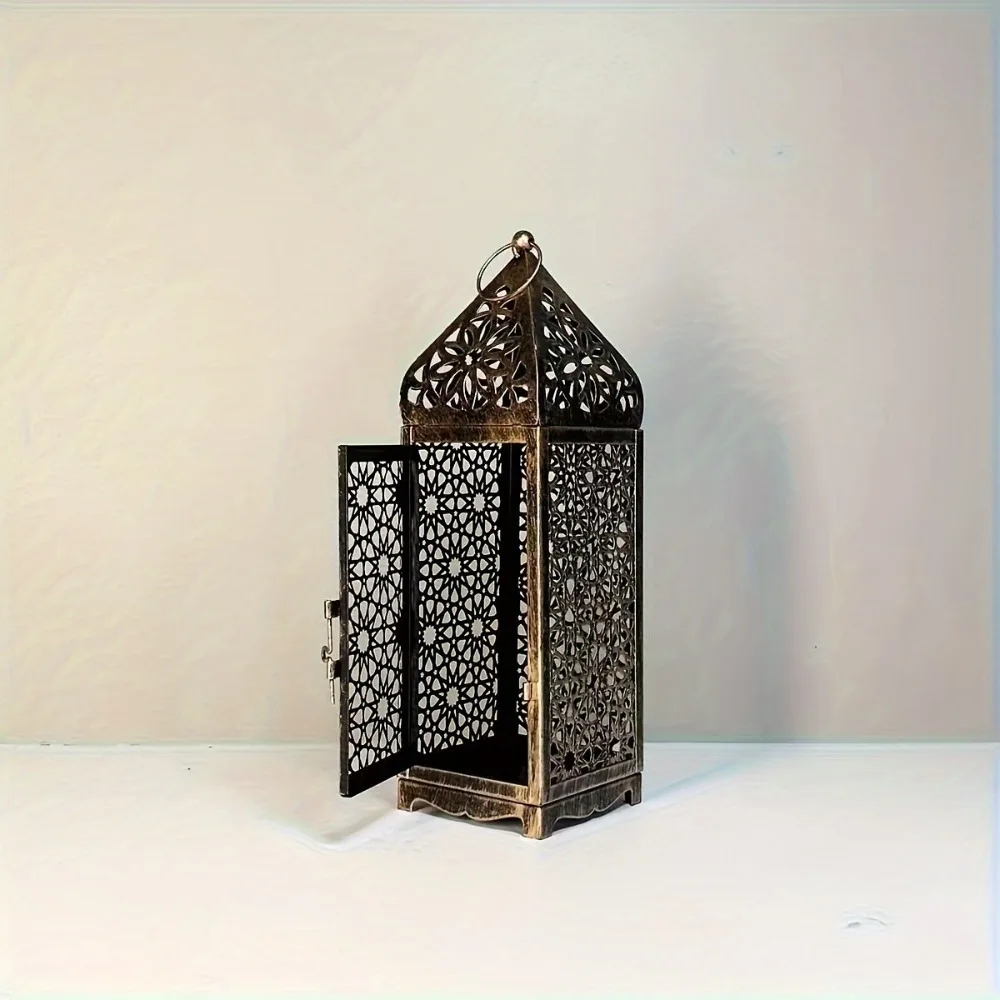 Metal Middle East Arab Wind Light Holder Vintage Old Style Moroccan Candle Holder Hollow Wind Lamp Candlestick Room