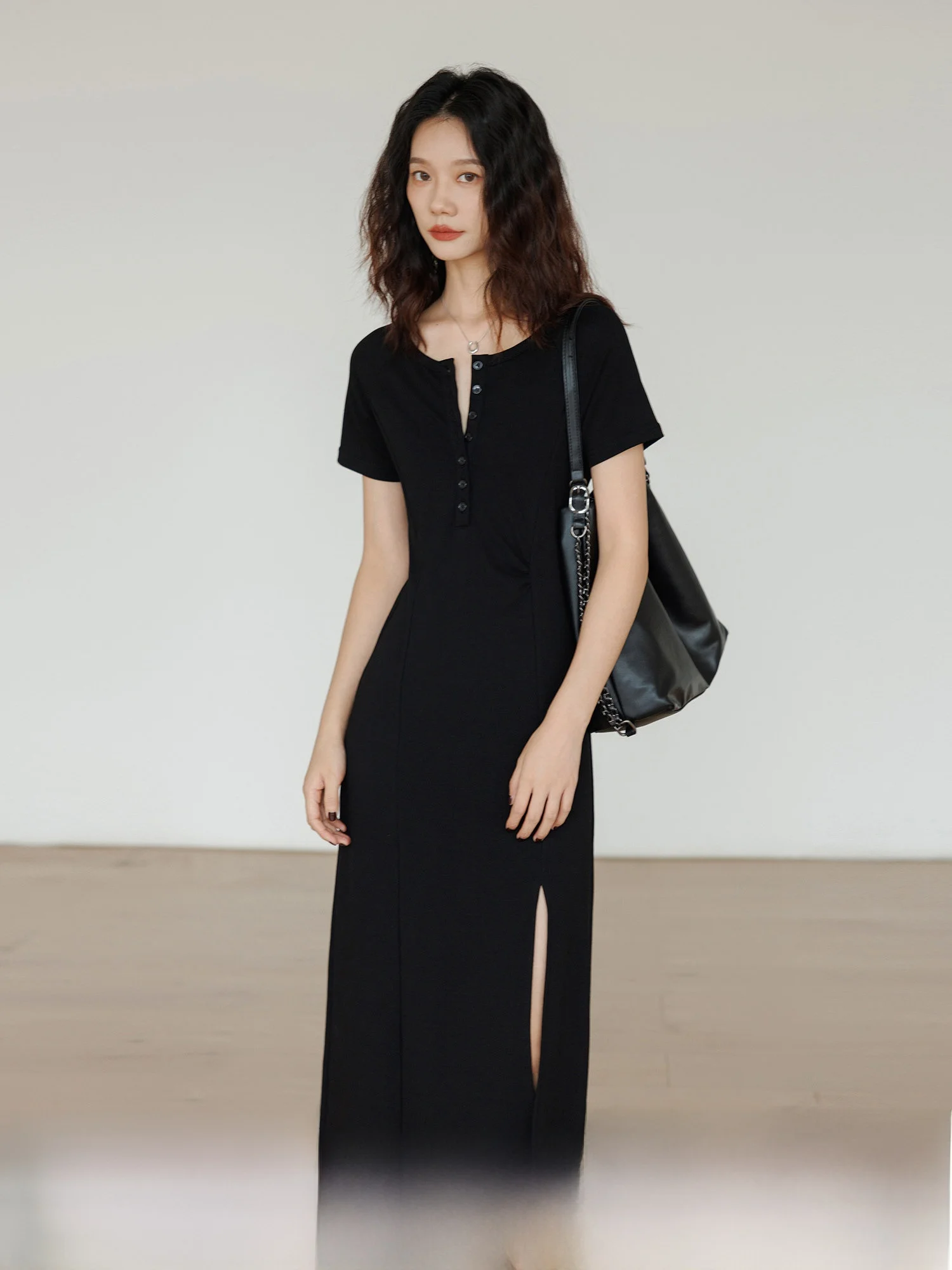 

Летнее женское модное платье-футболка с круглым вырезом, повседневное, из смесового хлопка, с коротким рукавом, А-силуэт, миди, с юбкой-миди, для похудения фигуры