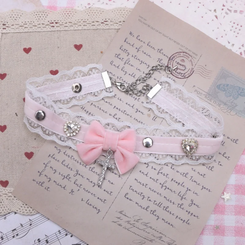 Gothic Lolita Velvet Choker Necklace with Bow Cross Sweet Girl‘s Necklace Goth Lace Vintage Y2K Girls  Jewelry Accessories