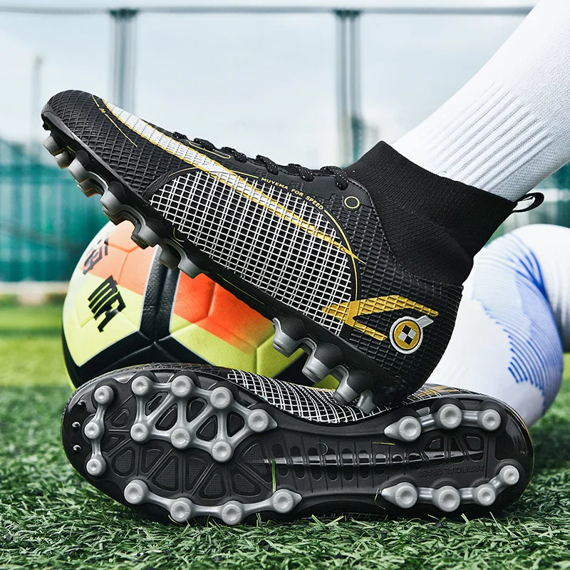 FG/AG/TF Men Football Boots High Ankle Soccer Shoes For Man Cleats Training Shoes Professional Sport Sneakers Mens Futebol 31-46