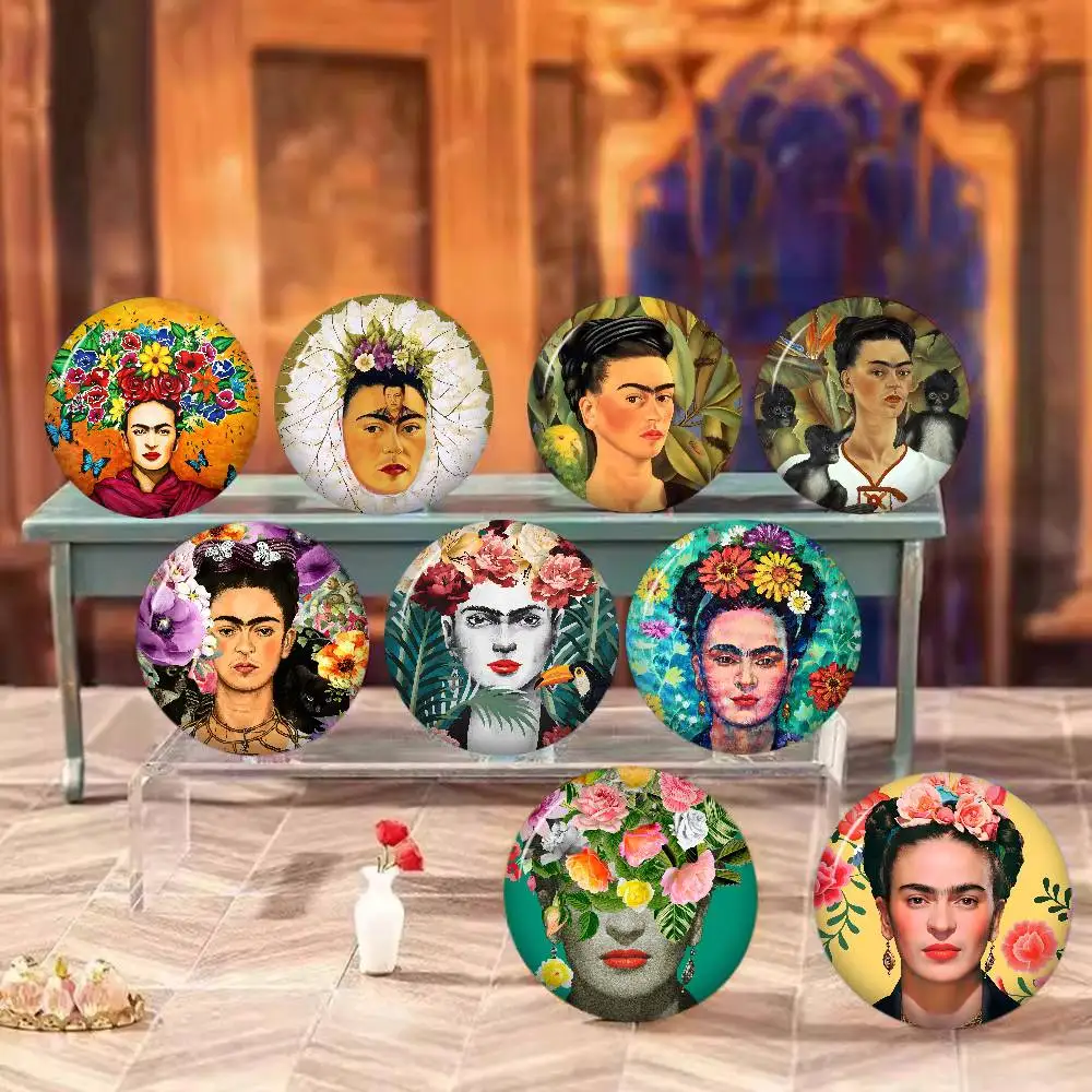 F-Frida K-Kahlo 58mm Cute Anime Figure Icon Badge Handmade Tinplate Brooch for Backpack Clothes Chest