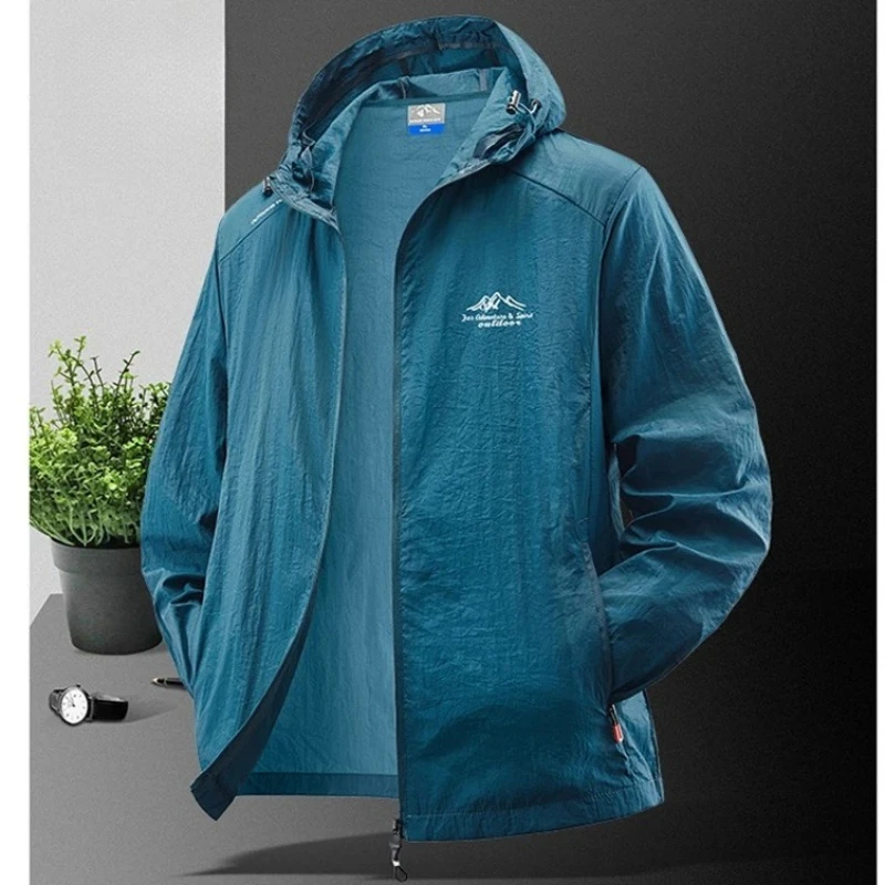 Lightweight Men's Hooded Sun Protection Jacket Outdoor Windbreaker Quick Dry Breathable UV Skin Coat Hiking Running Travel Beach