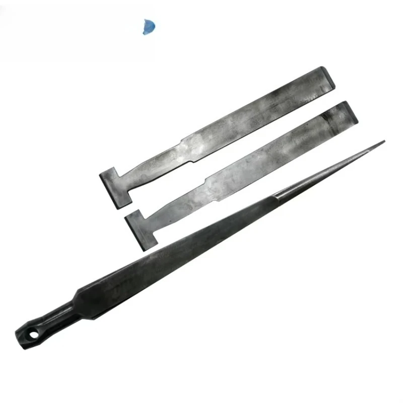 

Hydraulic stone splitter, with durable stone splitting steel wedges and gaskets, components of rock drilling machinery