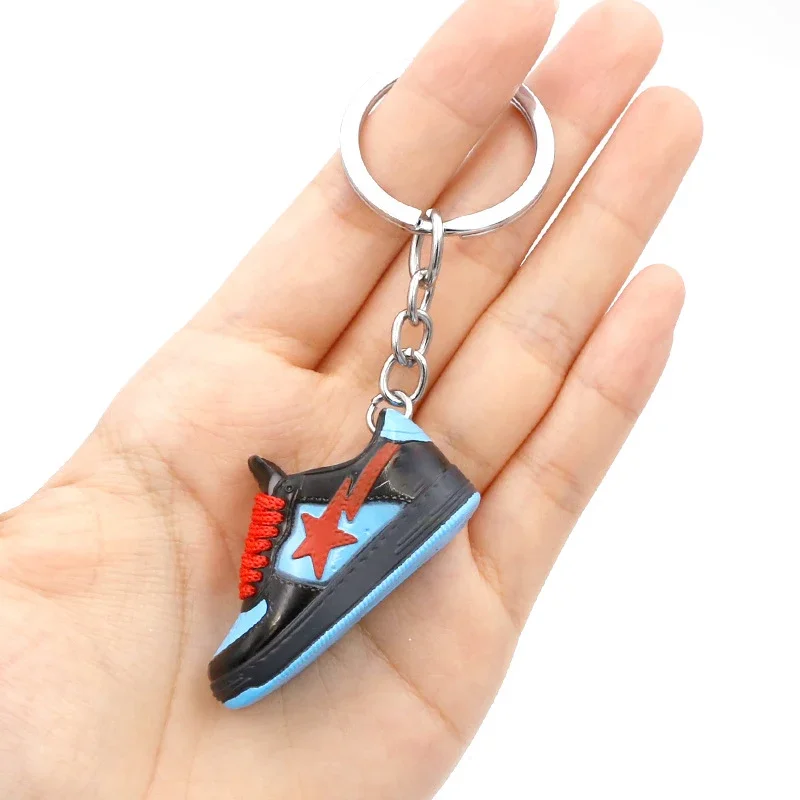 Exquisite 3D mini sports shoe keychain simulation fun basketball shoe keychain DIY finger skateboard accessories birthday gift