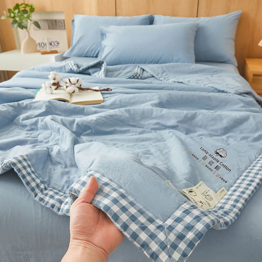High-Quality Summer Quilt Lightweight Air Conditioning Blanket Machine Washable Bedding Pure Color Cool Blanket 220x240cm