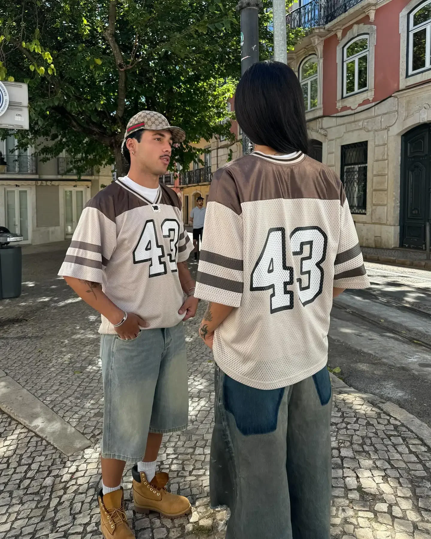 Britain Fashion Brown No. 43 Jersey Loose Embroidery Short-sleeved